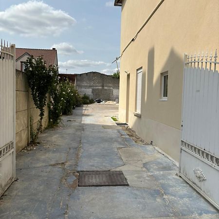 Appartement Hyper Centre De モンタルジ エクステリア 写真