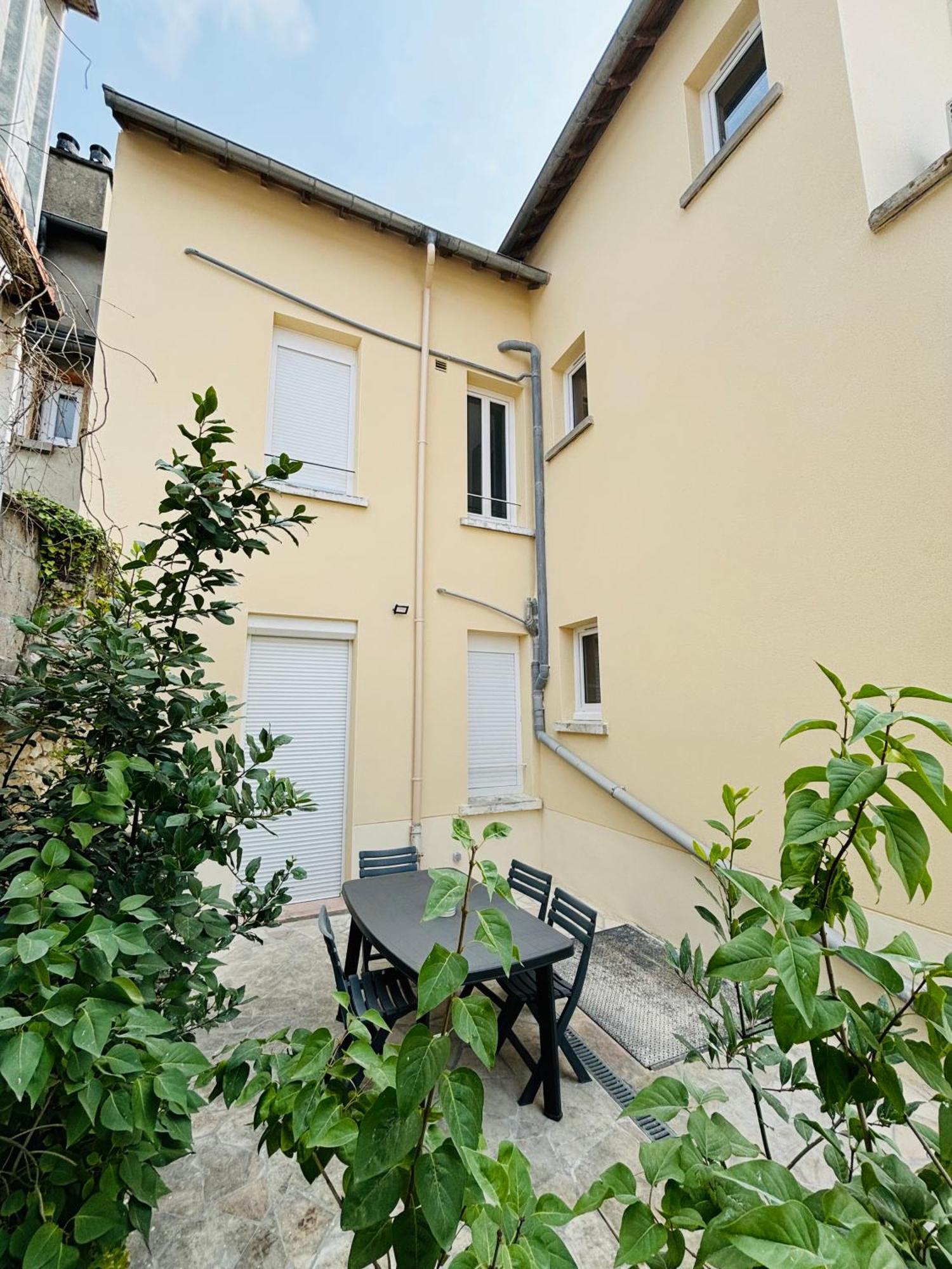 Appartement Hyper Centre De モンタルジ エクステリア 写真
